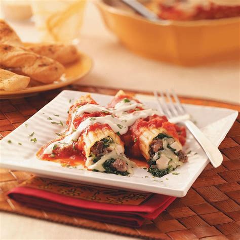 Meaty Spinach Manicotti Recipe: How to Make It