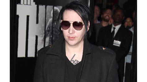 Marilyn Manson hospitalised after on stage injury - 8days