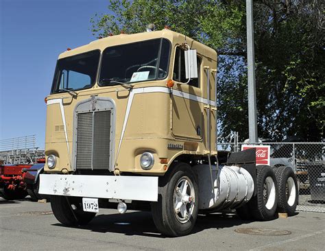 Cabover Fun | 10-4 Magazine