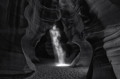 ‘New York Times’ Exposes Peter Lik Photography Scheme