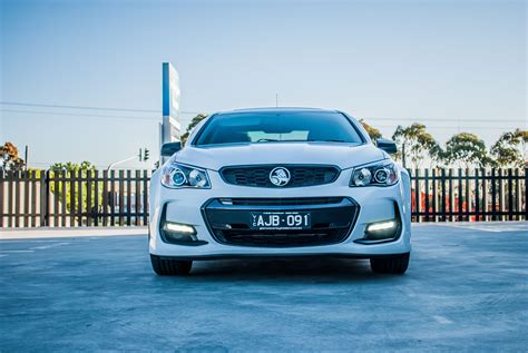 2016 Holden Commodore SV6 Black VF Series II Auto – Find Me Cars