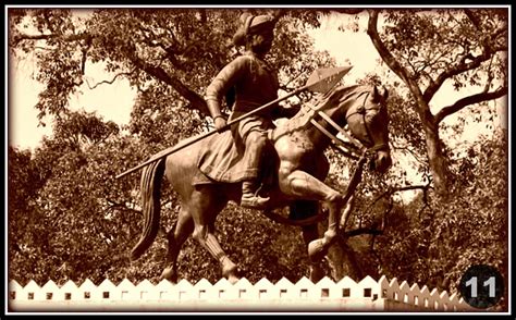 THE GREAT HOLKARS: Statue Of Shrimant Subhedar Thorale Malhar Rao Holkar, Indore.