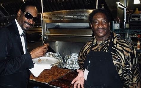 Snoop Dogg Mourns The Death Of His Uncle Reo