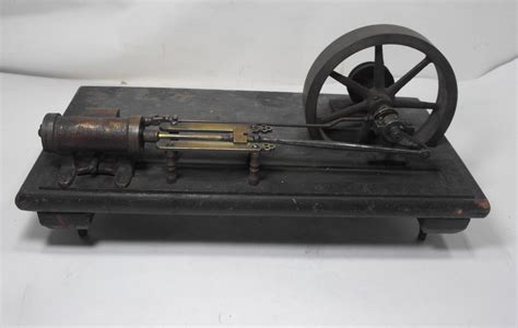 ANTIQUE HORIZONTAL STATIONARY STEAM ENGINE MODEL -- Antique Price Guide Details Page