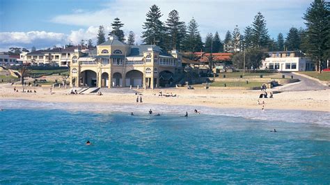 Cottesloe Beach in Perth - Expedia.de