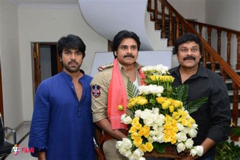 Pawan kalyan Meets Chiranjeevi Photos - FilmiBeat