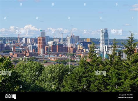 Leeds skyline from Beeston Hill Stock Photo - Alamy