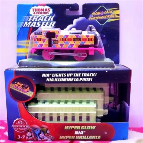 Promo Thomas And Friends Nia Hyper Glow Trackmaster Glow In The Dark ...