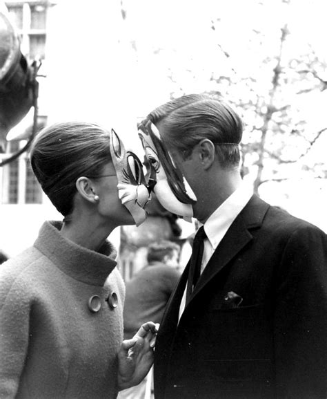 17 Best images about Breakfast at Tiffanys on Pinterest | Tiffany jewelry, Audrey hepburn and ...