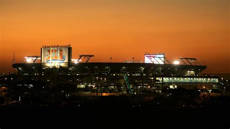 Photographic history of the 10 Super Bowls hosted in Miami - Curbed Miami