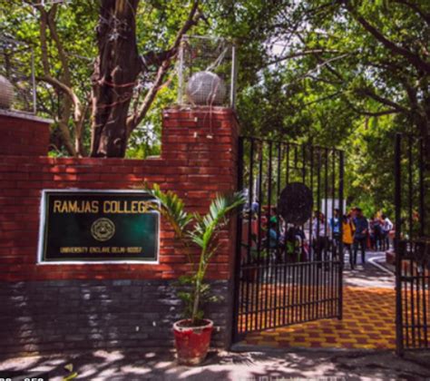 Know your College (Ramjas College,Delhi university)