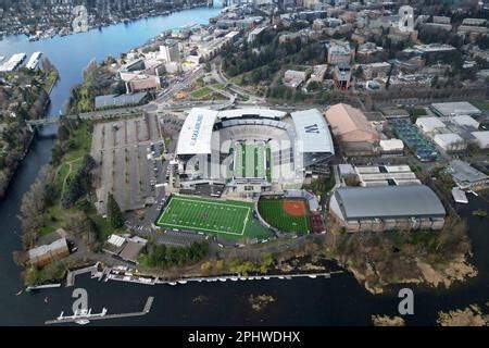 A general overall aerial view of Husky Stadium, Husky Softball Stadium, Dempsey Indoor and Hec ...