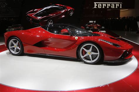 Ferrari to make 80% hybrid and full-electric range by 2030