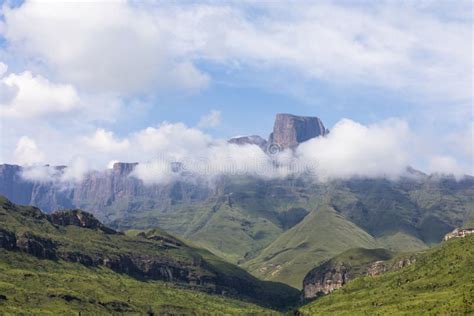 Low Clouds Around Sentinel Peak Stock Photo - Image of landscape, blue: 139200488