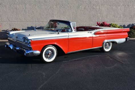 1959 Ford Galaxie Skyliner Convertible | Ford galaxie, Classic cars ...