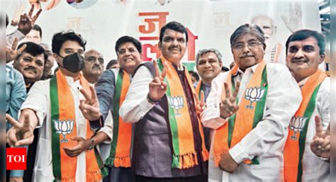 Maharashtra: BJP leaders choose to stay mum on crisis in Shiv Sena ...