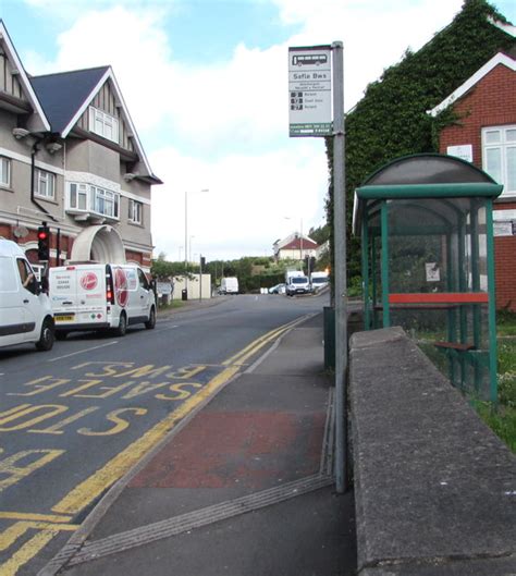 Commercial Street bus stop and shelter,... © Jaggery :: Geograph ...