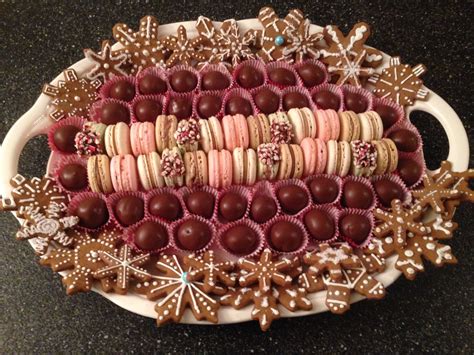 Christmas cookie platter | Christmas cookies, Christmas treats, Platters