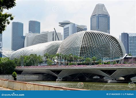 Esplanade Concert Hall, Singapore Editorial Image - Image of tower ...