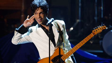 Watch Prince's Complete Rock and Roll Hall of Fame Performance