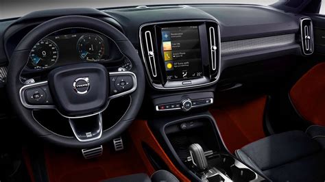 2017 Volvo XC40: Interior and Exterior - YouTube