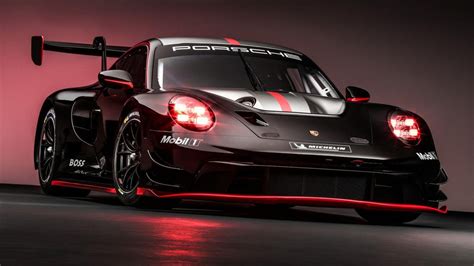 New Porsche 911 GT3 R Revealed Ahead of Daytona 24 Run - CNET