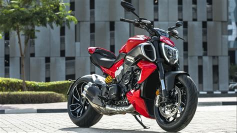 10 Of The Most Popular Motorcycles For Larger Riders - SlashGear ...