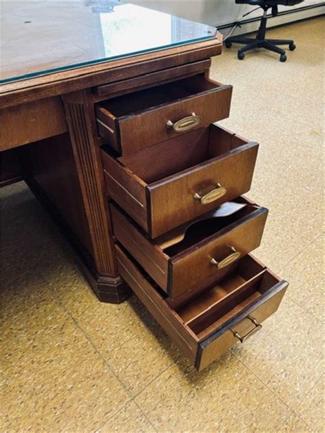 Wood Desk with Glass top Online Government Auctions of Government ...