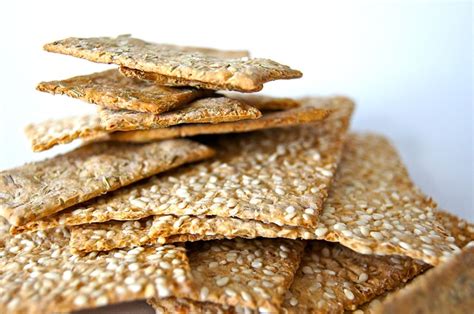 Whole grain crackers | myMonarc - Health and Wellness