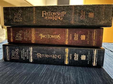 Lord of the Rings complete DVD set, Hobbies & Toys, Music & Media, CDs ...