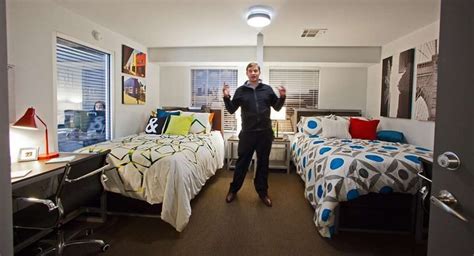 Temple University Dorms Virtual Tour - Bobs and Vagene