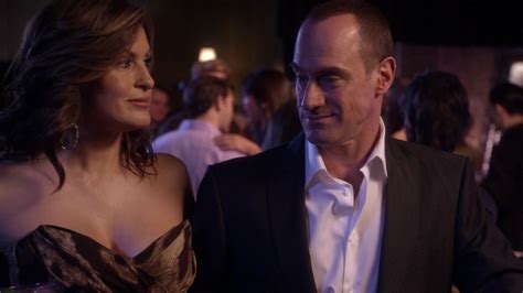 Olivia Benson & Elliot Stabler undercover as a married couple | Grey anatomy season 10, Special ...