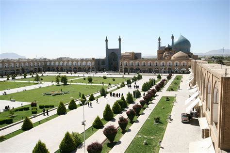 Isfahan: Why it’s great to wandering about - Tehran Times