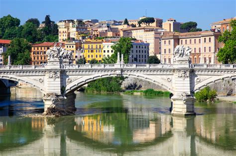 Bridge over the Tiber River in Rome, Italy jigsaw puzzle in Bridges puzzles on TheJigsawPuzzles.com