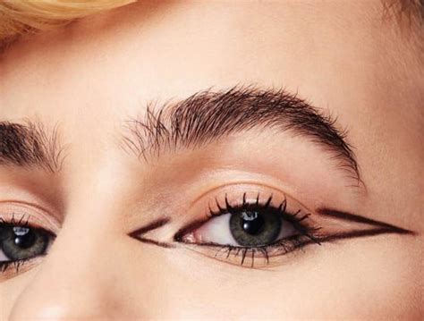 Tricks for Lining Your Waterline .Makeup.com | Eyeliner, Eyeliner tutorial, Eyeliner styles