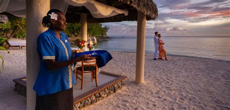 Breakas Beach Resort, Vanuatu | Flight Centre