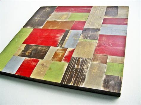 love this distressed wood wall art