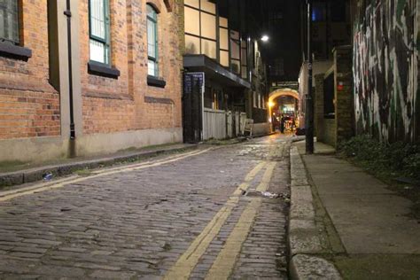 Jack The Ripper Tour in London's East End | GetYourGuide