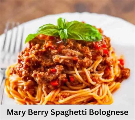 Mary Berry Spaghetti Bolognese Recipe 🍝 - British Recipes Book