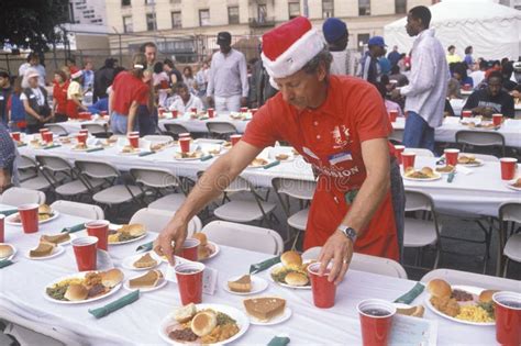 Volunteer at Christmas Dinner for the Homeless Editorial Photo - Image of california, problems ...