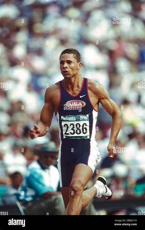 Dan O'Brien (USA) competing in the decathlon at the 1996 Olympic Summer Games Stock Photo - Alamy