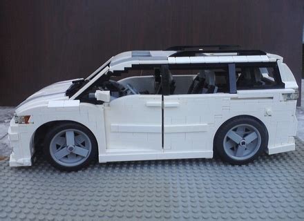 LEGO IDEAS - Toyota Sienna SE