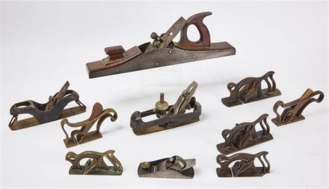 Ten Woodworking Planes sold at auction on 23rd October | New England Auctions