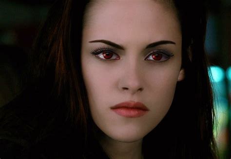 Bella vampire by Twilight-Vampire-Lov on DeviantArt