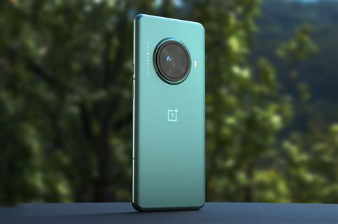 OnePlus is allegedly toying with the idea of a smartphone with a single large rotating camera ...