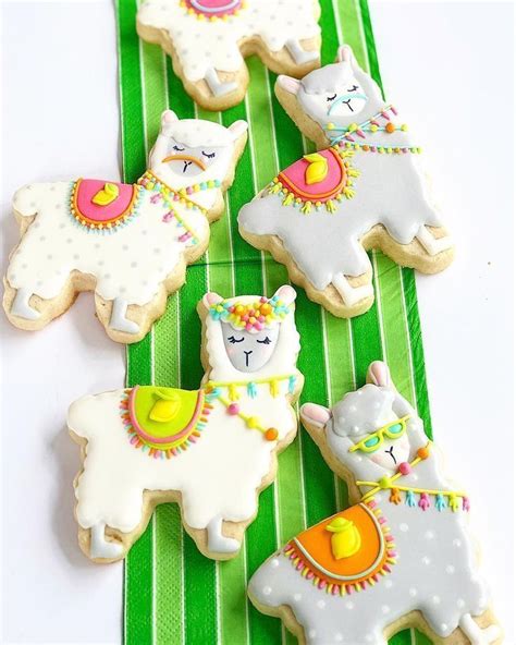 Llama cookies We love lama parties with their beautiful colours! Thank you for this awesome idea ...