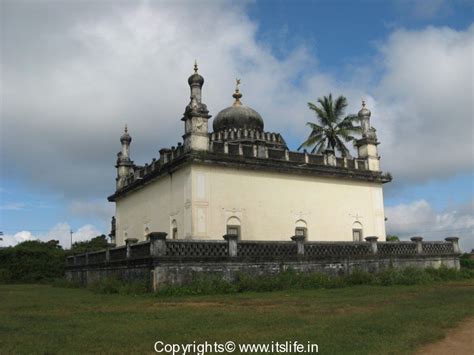 Rajas Tomb | Gaddige | Gadduge | Madikeri | Coorg | Mercara