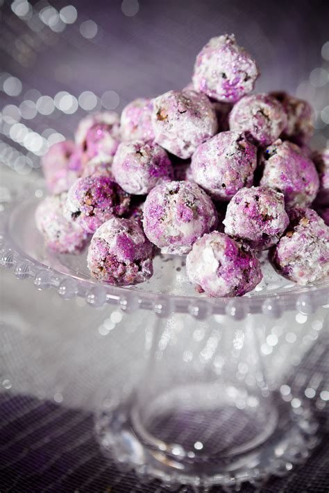 Sparkly Sugar Plums for Christmas | Cupcake Project