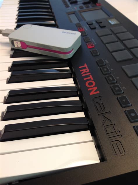 Korg Triton Taktile: Snap Review | Sand, software and sound