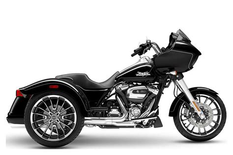 New 2023 Harley-Davidson Road Glide® 3 | Motorcycles in Leominster MA | Vivid Black (Chrome Finish)